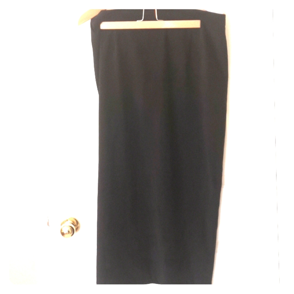 ❤️ VIP Black Skirt 16P